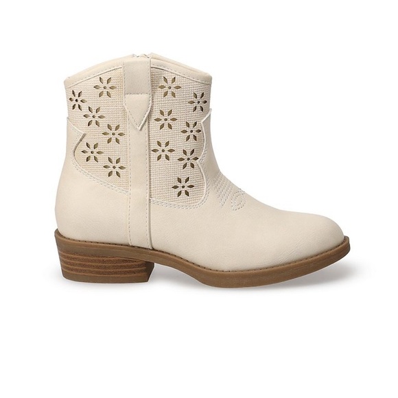 Sonoma Goods For Life Other - Sonoma Girls Cream Western Ankle Boots with Floral Cutout Detail, Sz: 5 Med